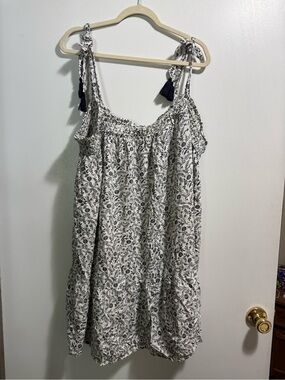 Old Navy Cream Sundress with Navy Floral Print
